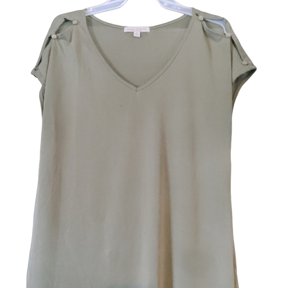 Women's Top size medium - Picture 3 of 6